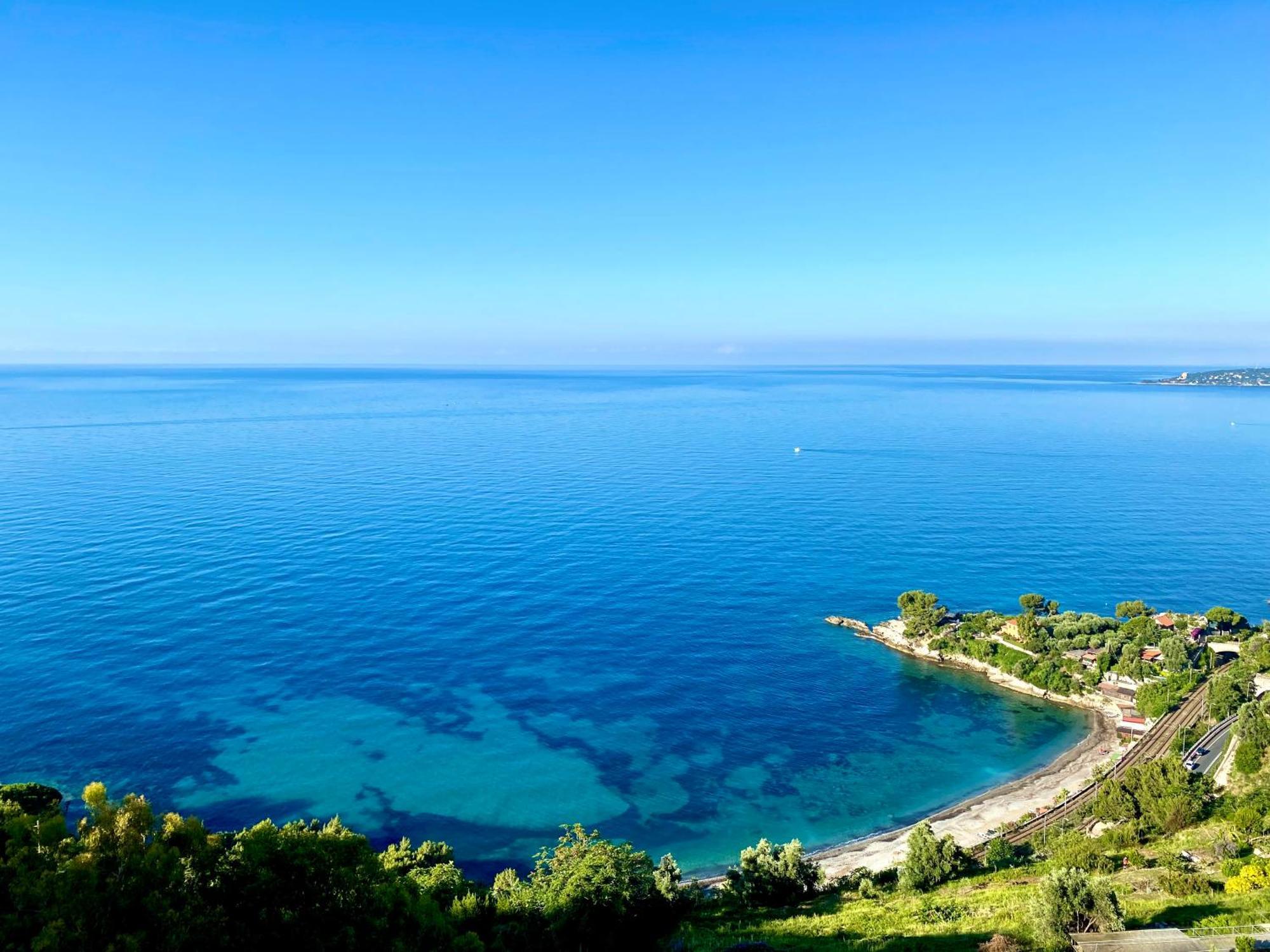Kiss Of Sea - Balzi Rossi & Baia Beniamin Apartment Ventimiglia Ngoại thất bức ảnh